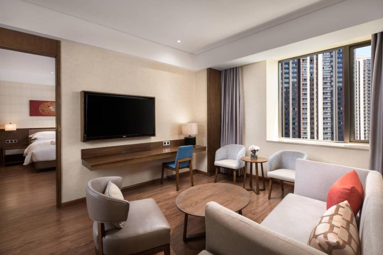 Ramada By Wyndham Baoji Jintai Hotel Exterior foto